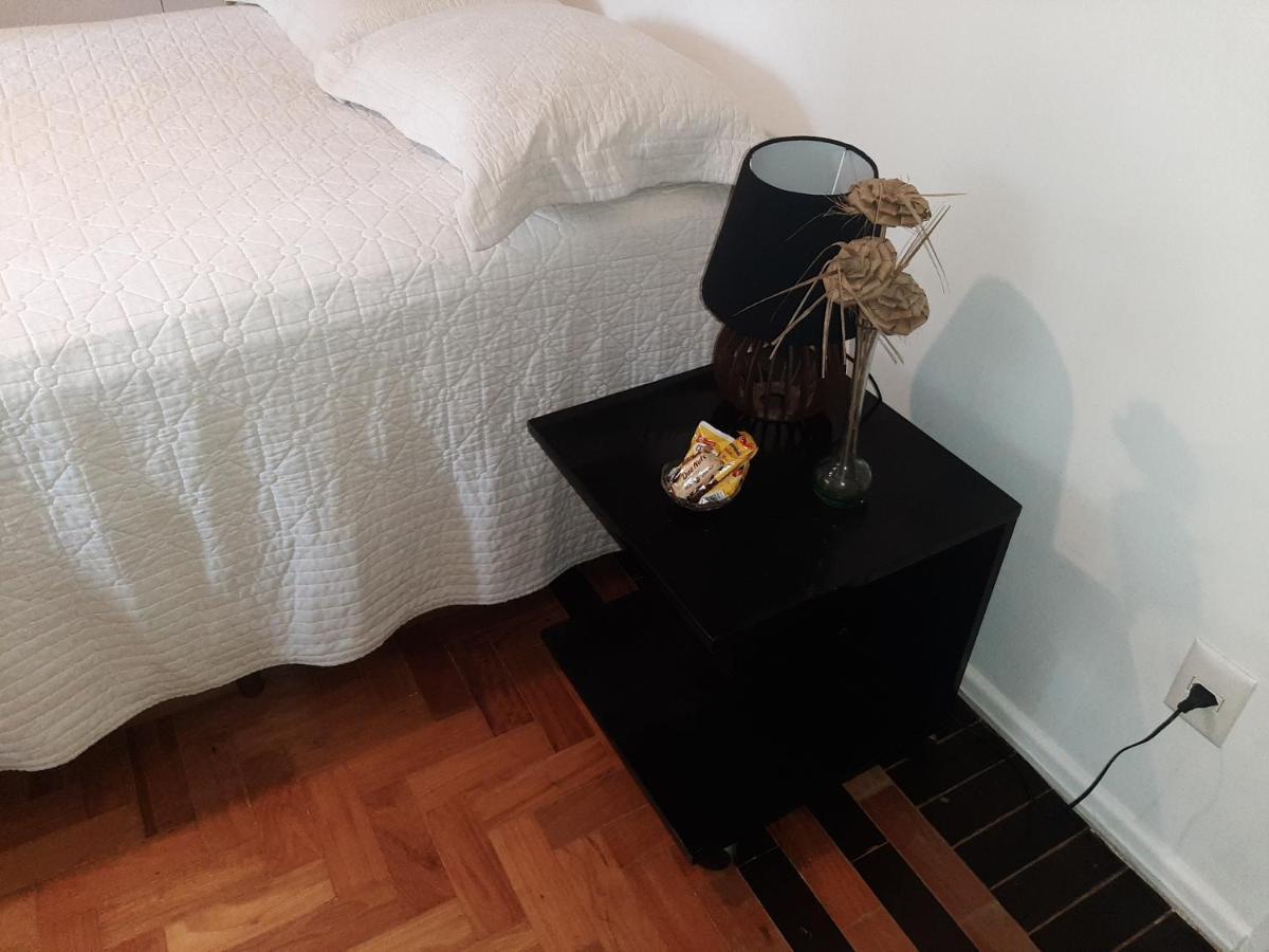 Linda Leblon Homestay - 3 Min To The Beach ริโอเดจาเนโร ภายนอก รูปภาพ